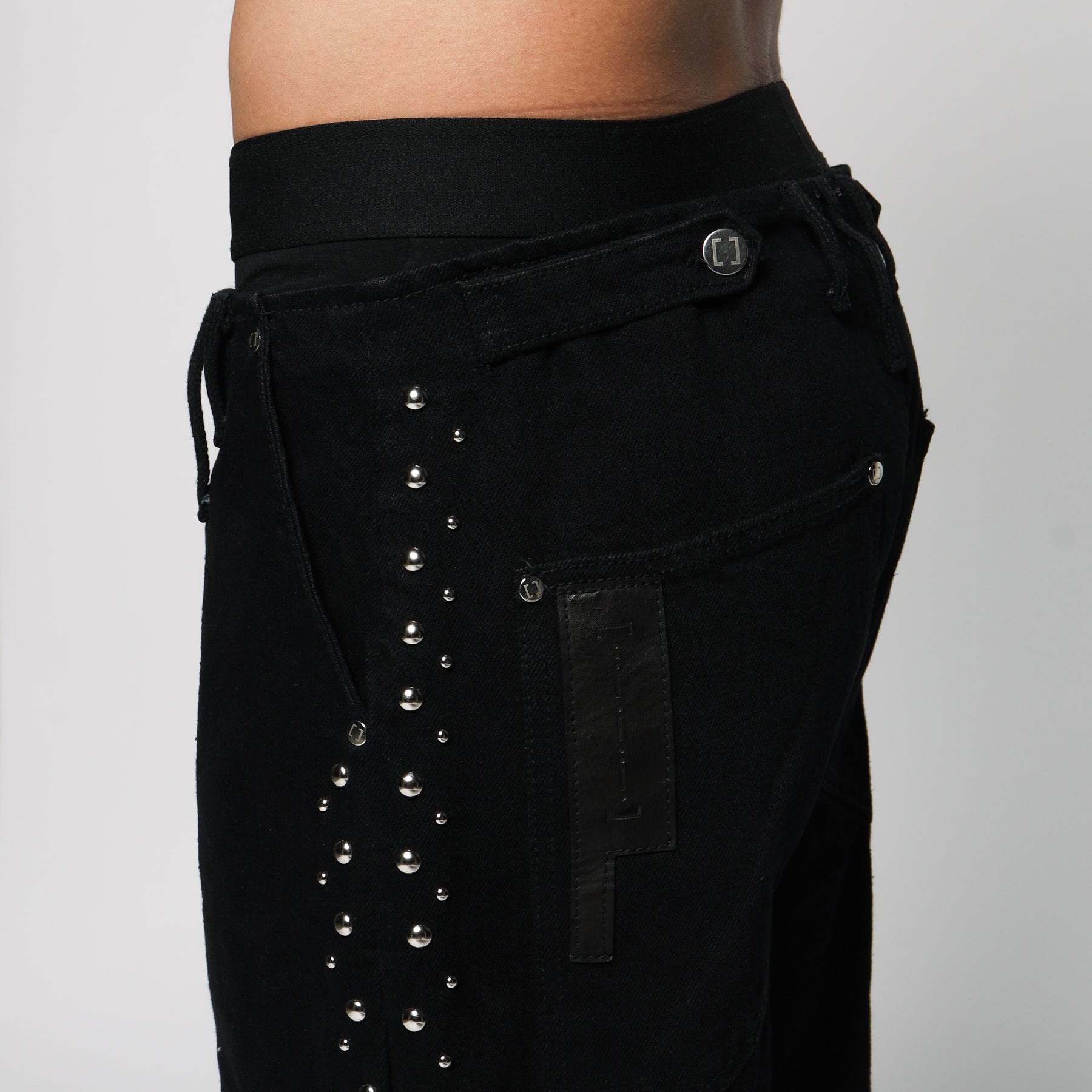 STUDDED SYNTAX PANTS  - MAN